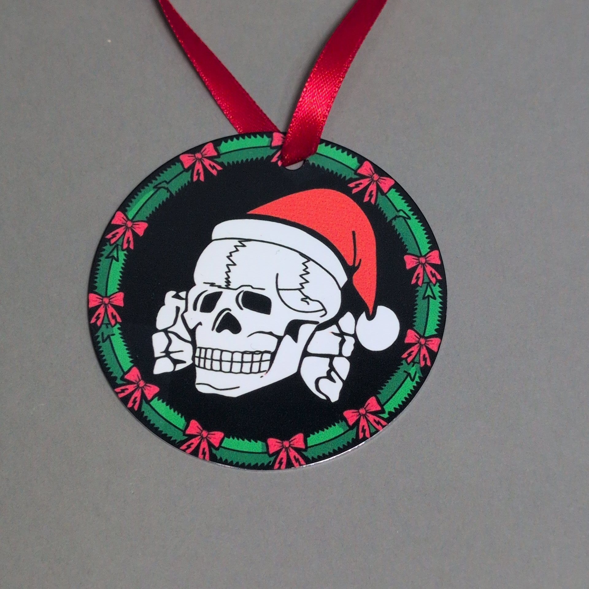 Totenkopf Santa • Ornament
