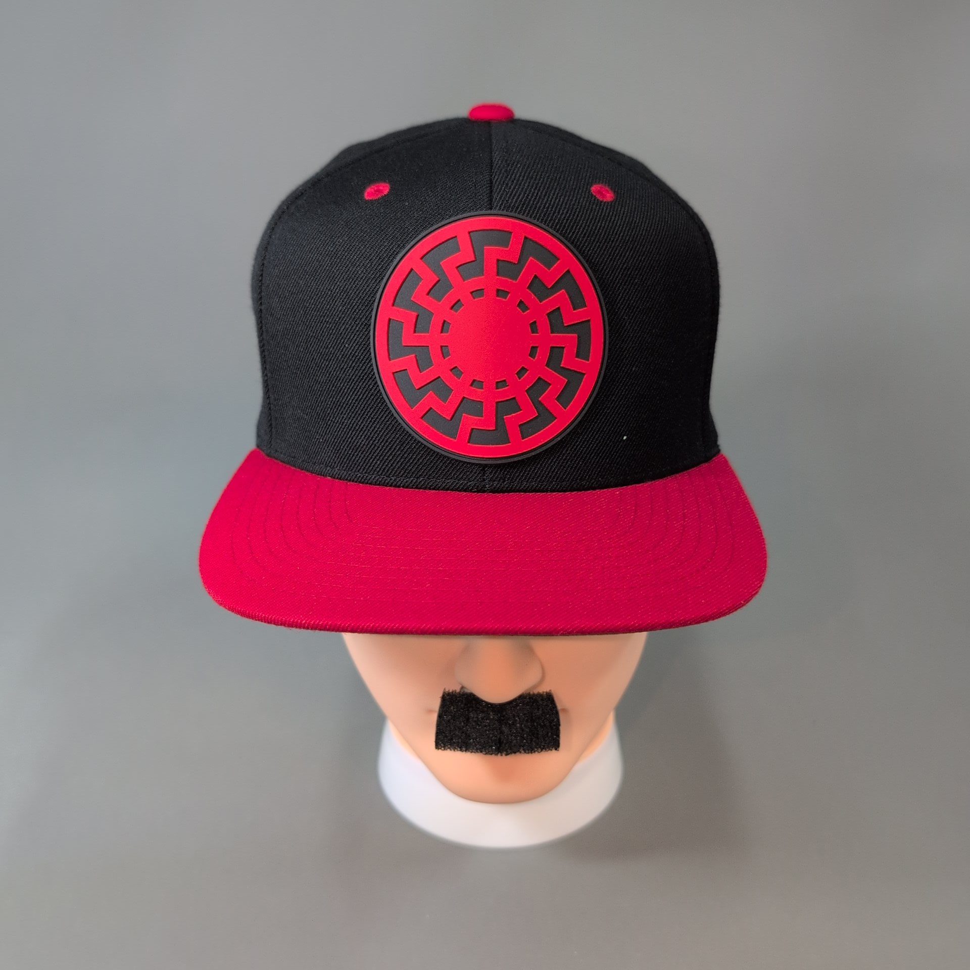 Red Sonnenrad • PVC Patch • Black / Red Flat Bill
